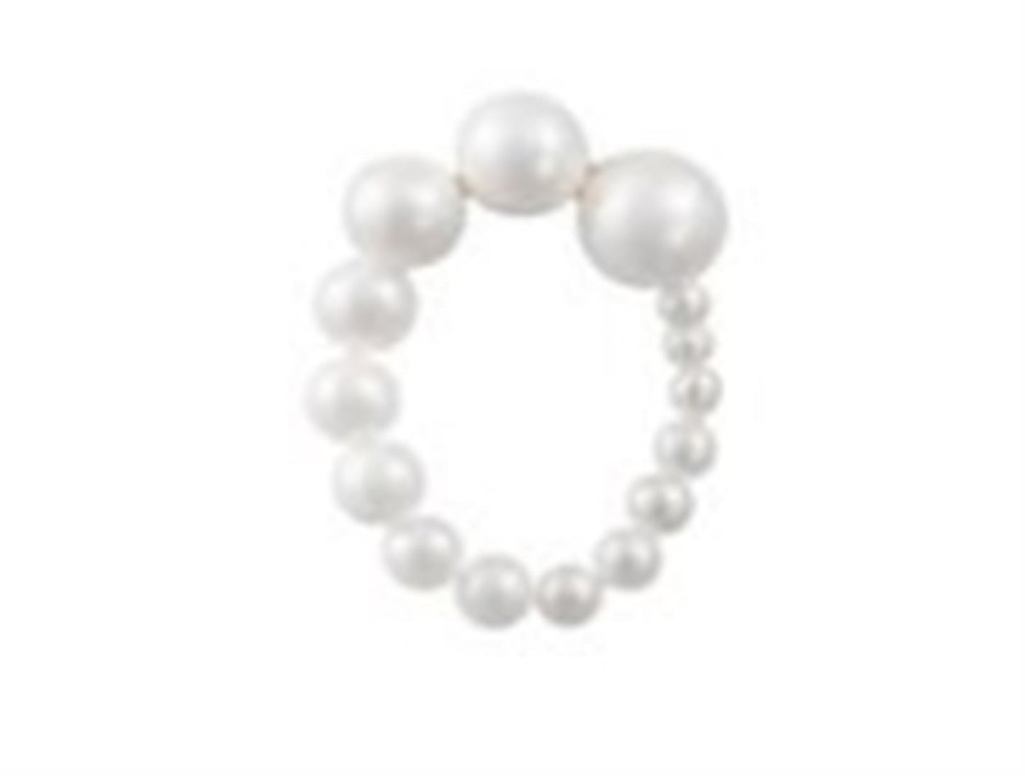 Pair of Pearl Earrings by Sophie BIlle Brahe