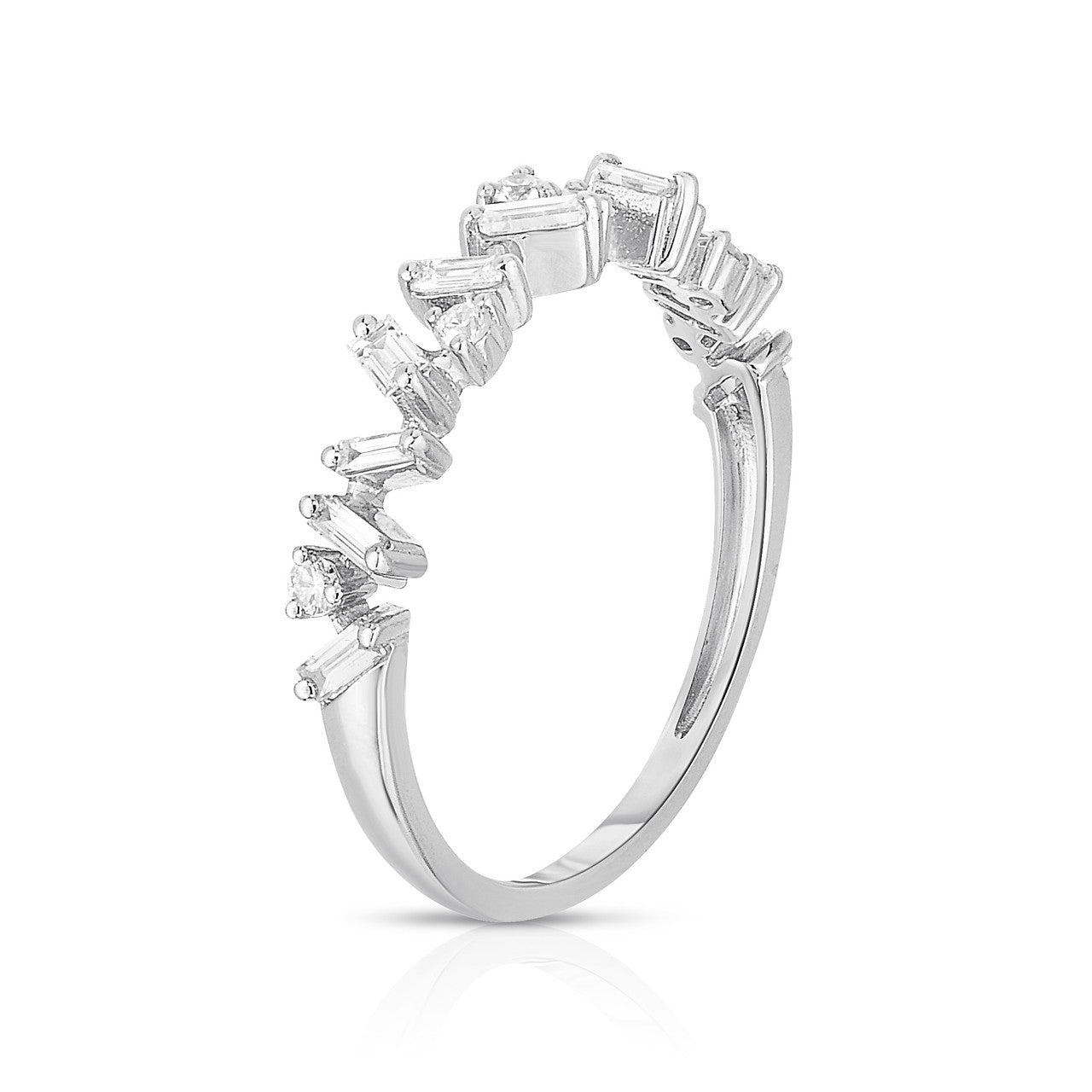 Baguette and Round Diamond Ring